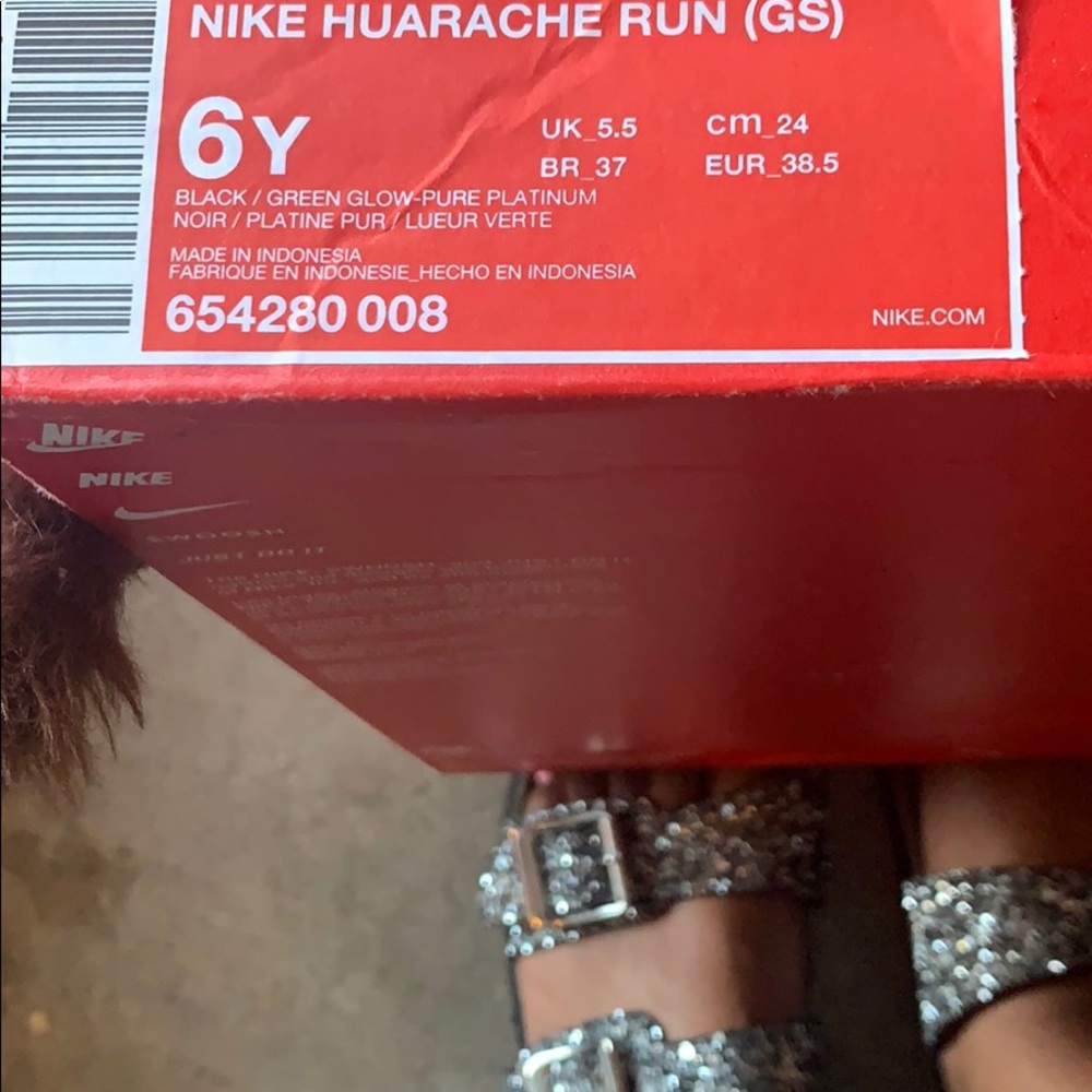 Black and green Nike huarache run (gs) - Picture 6 of 6